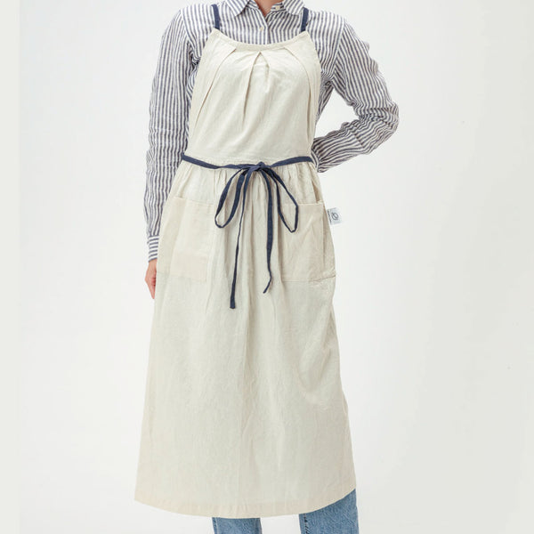 【アウトレット】当店オリジナル 綿麻フレッシュエプロン ライトグレー - Peacetar Black Label【送料無料】 - 鍋・フライパン・キッチン用品と雑貨の専門店 『NABESTORE』