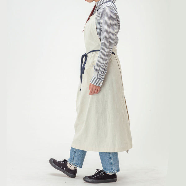 【アウトレット】当店オリジナル 綿麻フレッシュエプロン ライトグレー - Peacetar Black Label【送料無料】 - 鍋・フライパン・キッチン用品と雑貨の専門店 『NABESTORE』