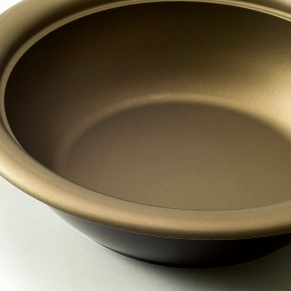 【完売】ほくほくなべ 28cm 軽くて割れない最高級鋳造土鍋風万能鍋 シリコンミトン付き - 鍋・フライパン・キッチン用品と雑貨の専門店 『NABESTORE』