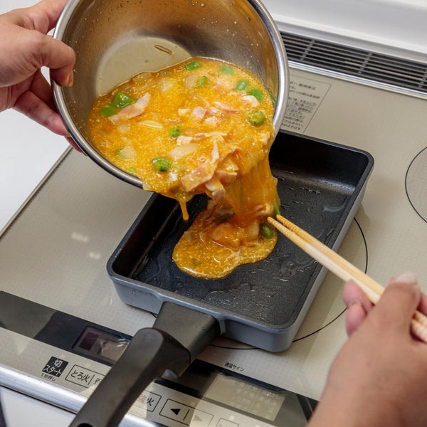 焦げにくくキレイに焼ける本格派！Peacetar LUNAエッグパン - IH対応＆ガス対応、オール熱源対応【送料無料】 - 鍋・フライパン・キッチン用品と雑貨の専門店 『NABESTORE』